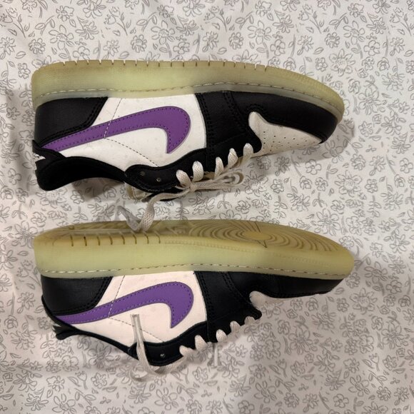 [Nike] Kids' Air Jordan 1 Retro Low – Size 4 - Picture 3 of 5